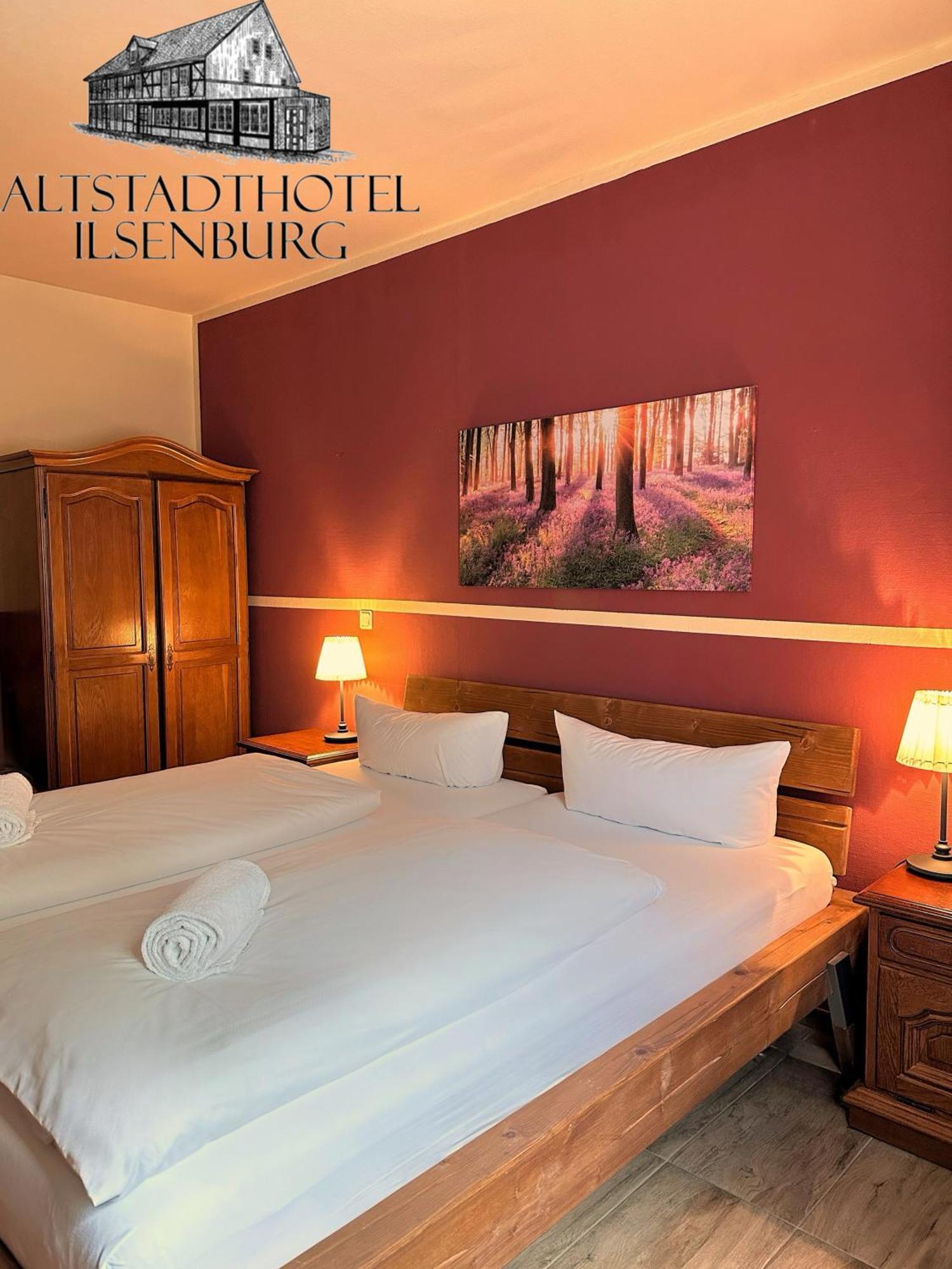 Altstadthotel Ильзенбург Экстерьер фото